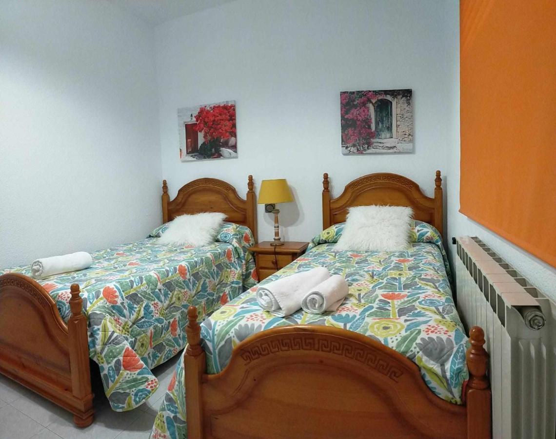 Ideal Familias Hasta 15 Personas En San Martin De Valdeiglesias Madrid Eksteriør bilde